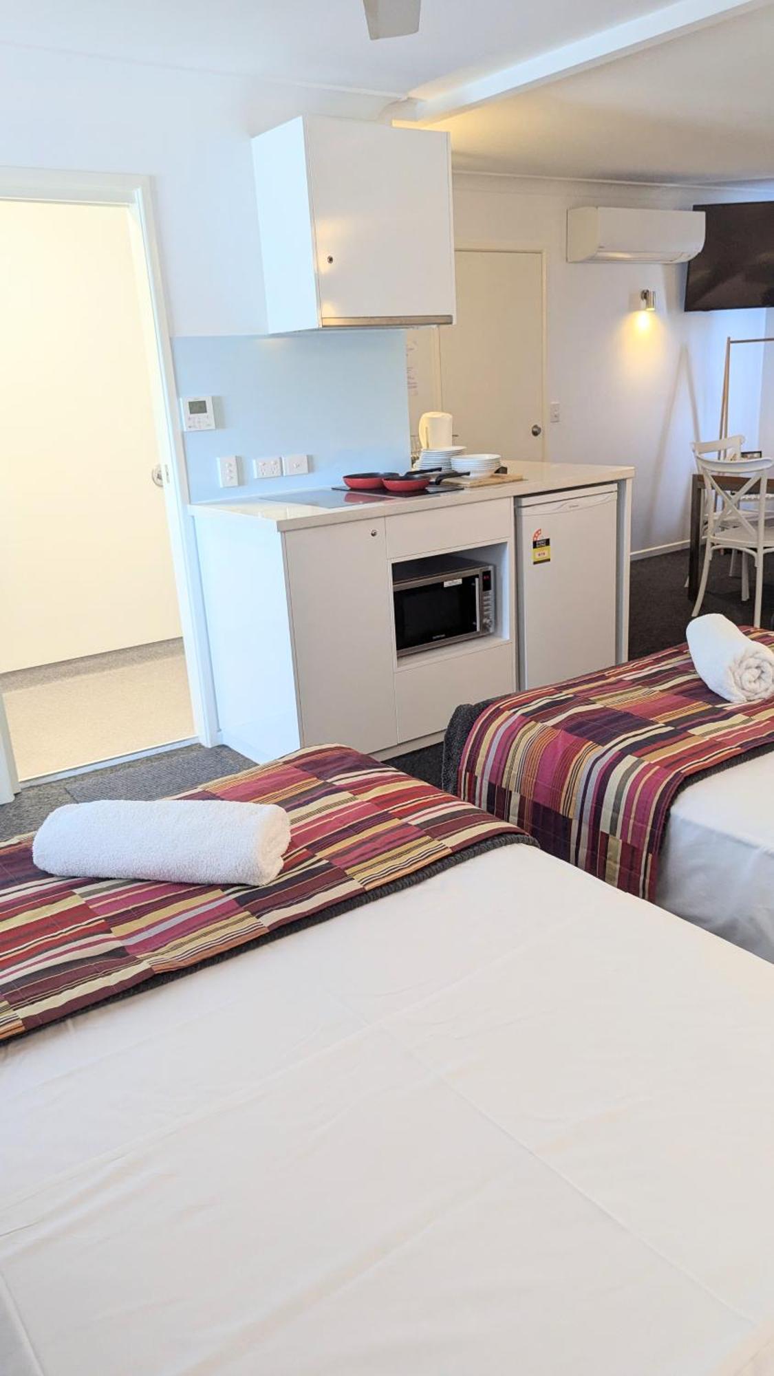 Proserpine Motor Lodge エクステリア 写真